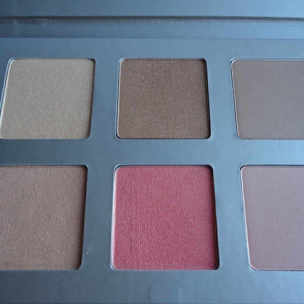 Iconic London Blaze Chaser Face Palette